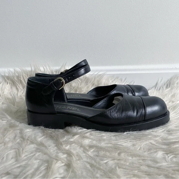 Chanel 23P Mary Jane Ankle Strap Black Leather CC Logo Flat Shoes 36.5 - Picture 2 of 11